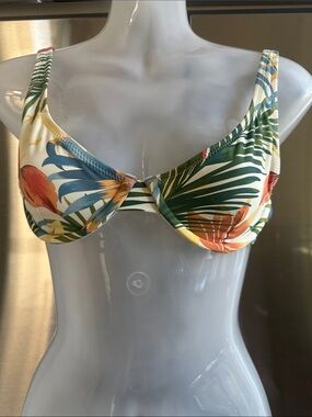 Rhythm Tropical Leaf Underwire Bikini Top in White, Green, Blue, Orange